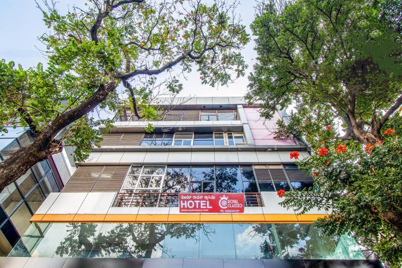 Hotel Royal Classio, Bengalúr Exteriér fotografie